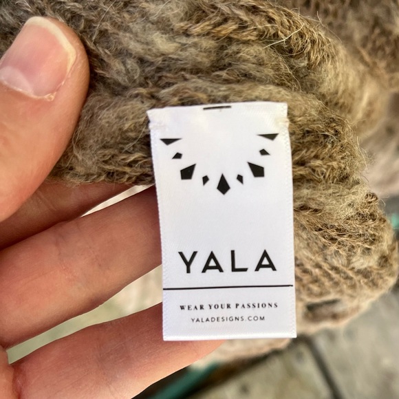 Yala Davina Alpaca Open Weave Knit Poncho Shawl NWT In Brown O/S - Picture 9 of 12